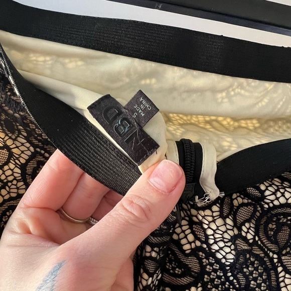 NBD/ Revolve/ Black and Nude Lace Strappless Bodycon Dress - Picture 6 of 9